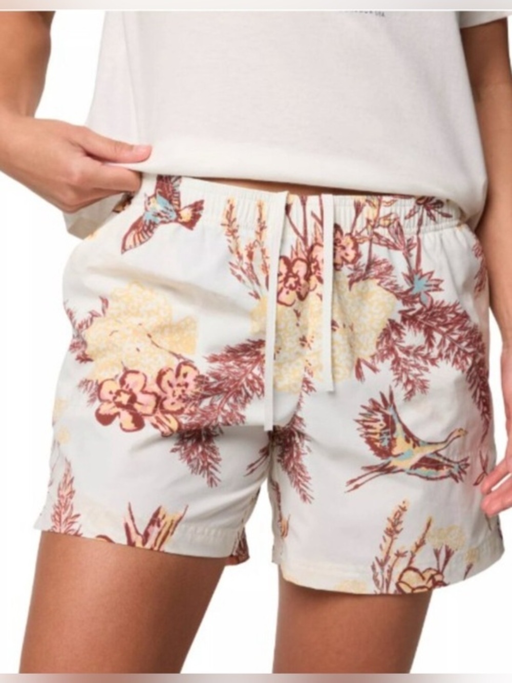 NEW…Columbia Women's Sandy River III Floral Cargo Shorts